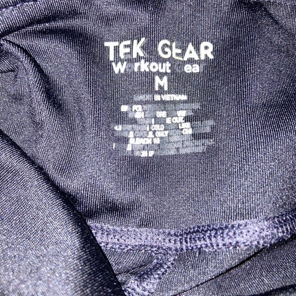 TekGear high waisted black athletic leggings, size medium - Picture 3 of 3